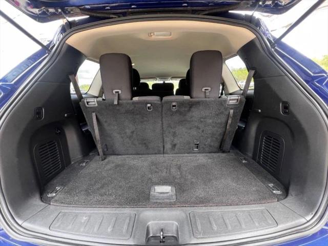 2017 Nissan Pathfinder SV