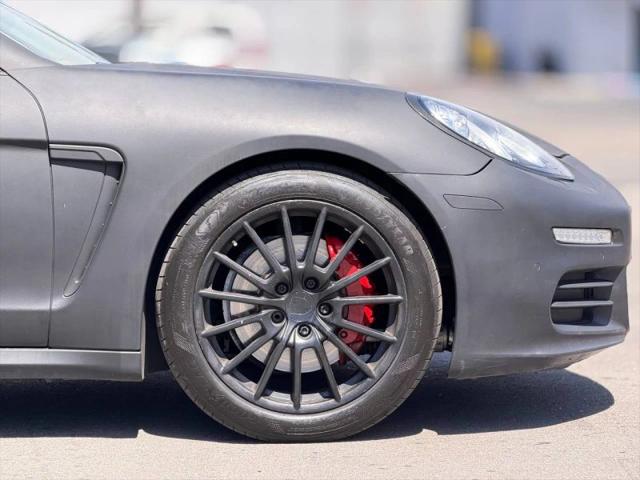 2014 Porsche Panamera Base