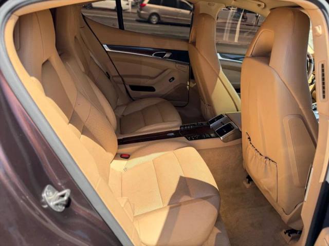 2014 Porsche Panamera Base