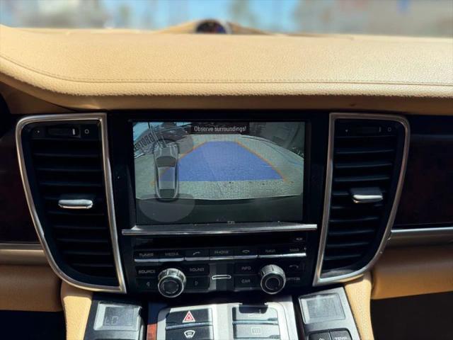 2014 Porsche Panamera Base