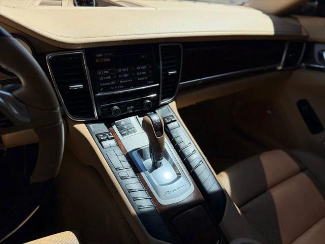 2014 Porsche Panamera Base