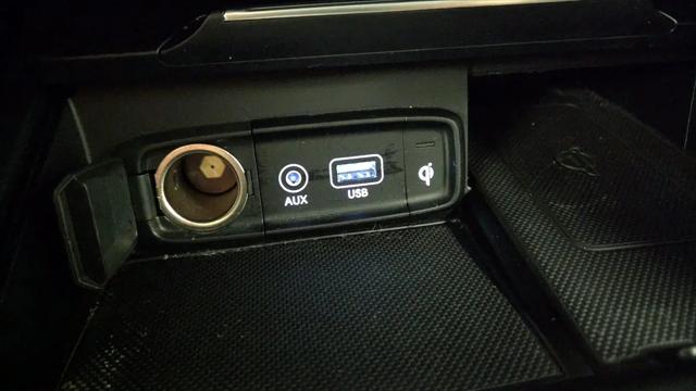 2020 Genesis G70 2.0T RWD