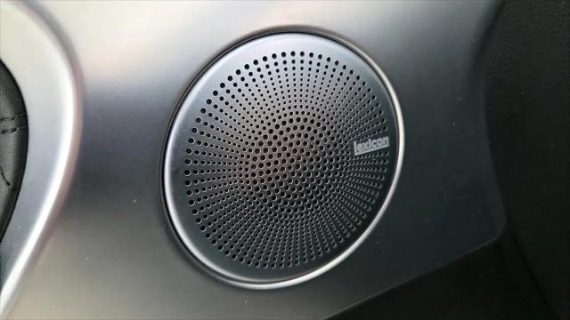 2020 Genesis G70 2.0T RWD
