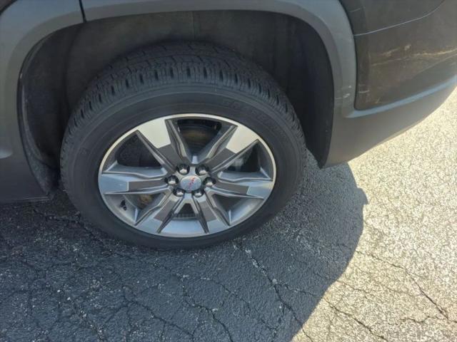 2017 GMC Acadia SLT-2