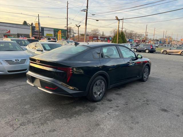 2025 Kia K4 LX