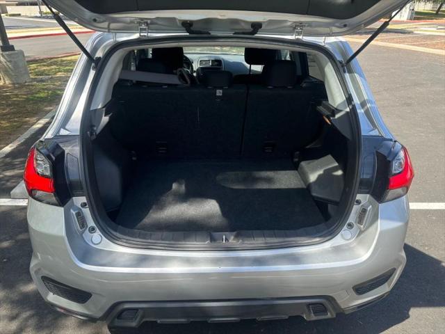 2024 Mitsubishi Outlander Sport S