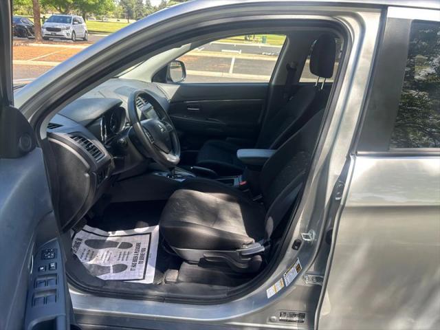 2024 Mitsubishi Outlander Sport S