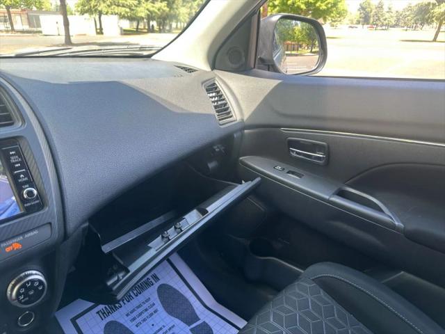 2024 Mitsubishi Outlander Sport S