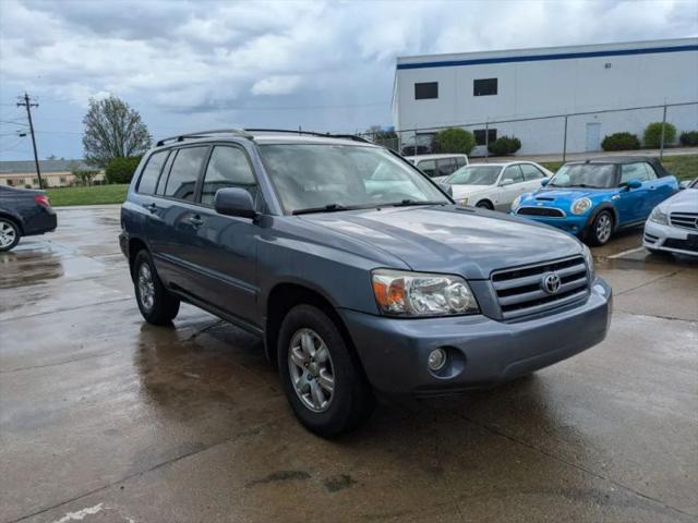2004 Toyota Highlander Base