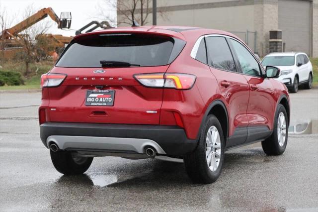 2020 Ford Escape SE