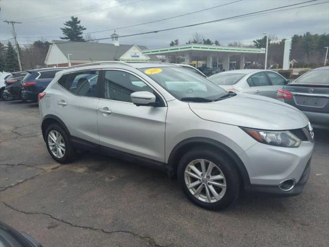 2017 Nissan Rogue Sport SV
