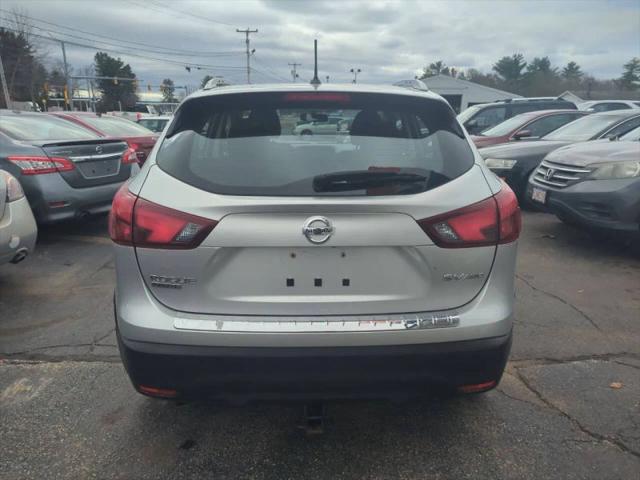 2017 Nissan Rogue Sport SV