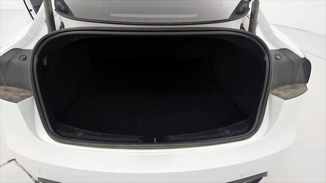 2025 Tesla Model 3 Long Range Rear-Wheel Drive