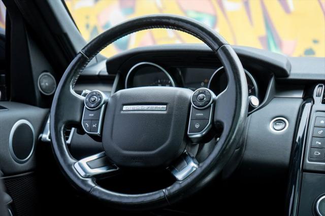 2017 Land Rover Discovery SE