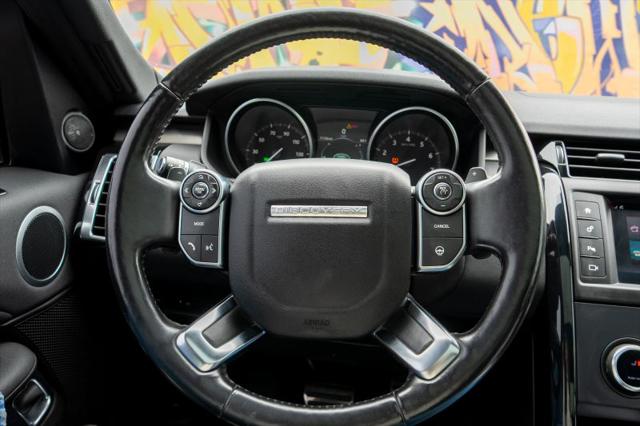 2017 Land Rover Discovery SE