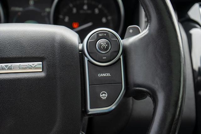 2017 Land Rover Discovery SE