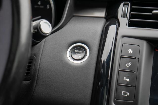 2017 Land Rover Discovery SE