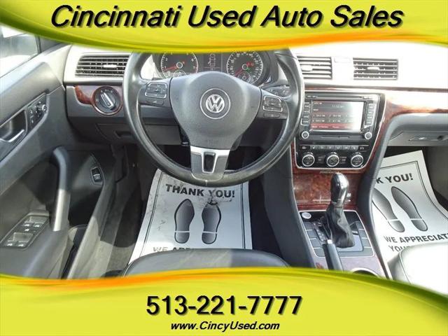 2013 Volkswagen Passat 3.6L V6 SEL Premium