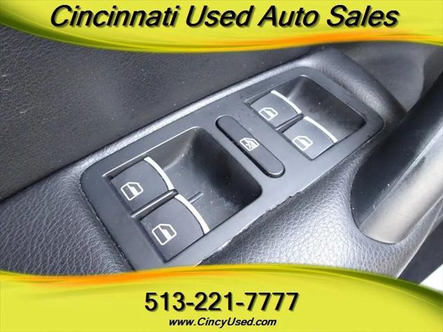 2013 Volkswagen Passat 3.6L V6 SEL Premium