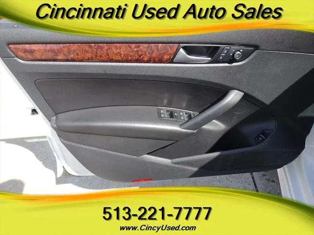 2013 Volkswagen Passat 3.6L V6 SEL Premium