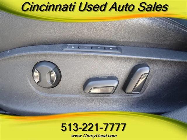 2013 Volkswagen Passat 3.6L V6 SEL Premium