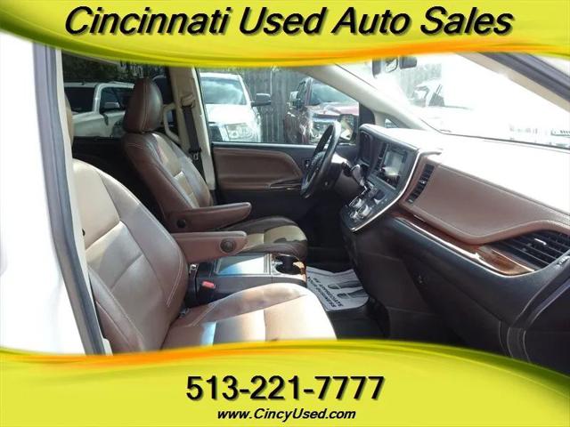 2017 Toyota Sienna Limited 7 Passenger