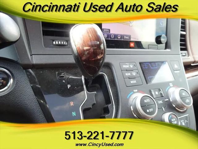 2017 Toyota Sienna Limited 7 Passenger