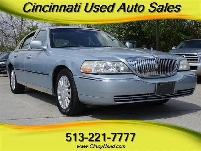 2005 Lincoln Town Car Signature Limited for sale near Cincinnati, OH