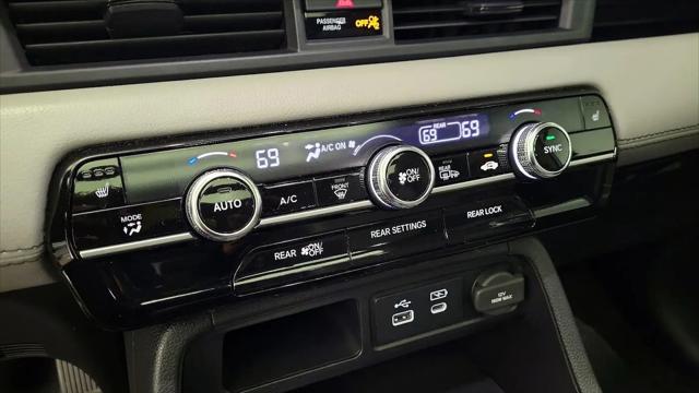 2024 Honda Pilot Touring