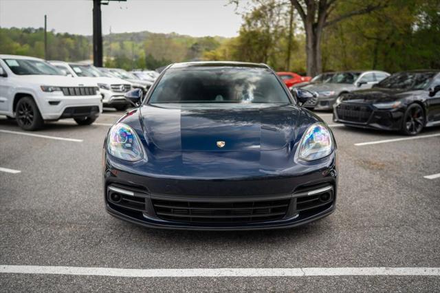 2017 Porsche Panamera Base