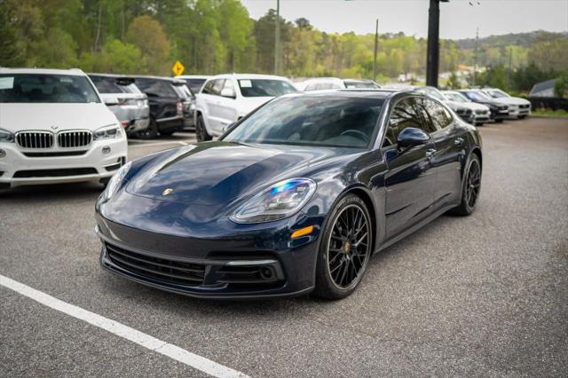 2017 Porsche Panamera Base