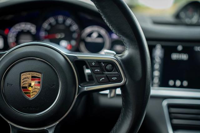 2017 Porsche Panamera Base