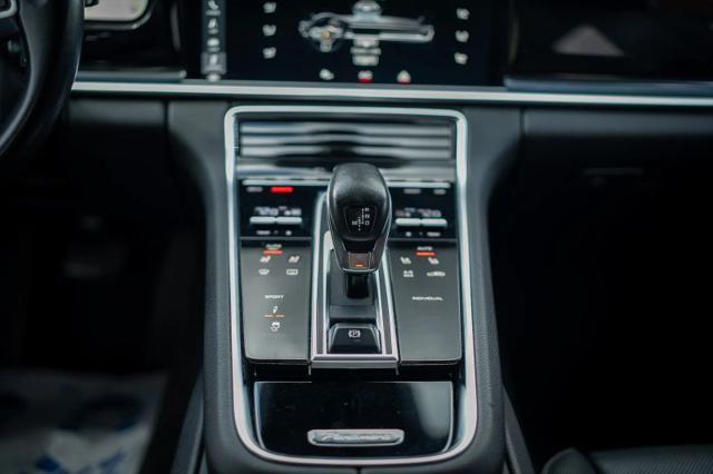 2017 Porsche Panamera Base