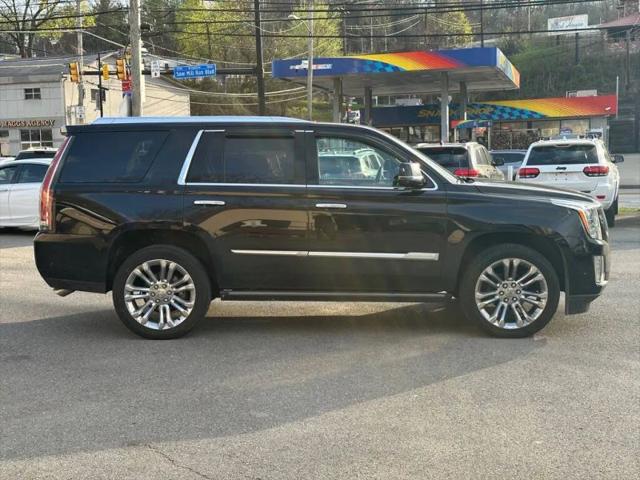 2018 Cadillac Escalade Premium Luxury