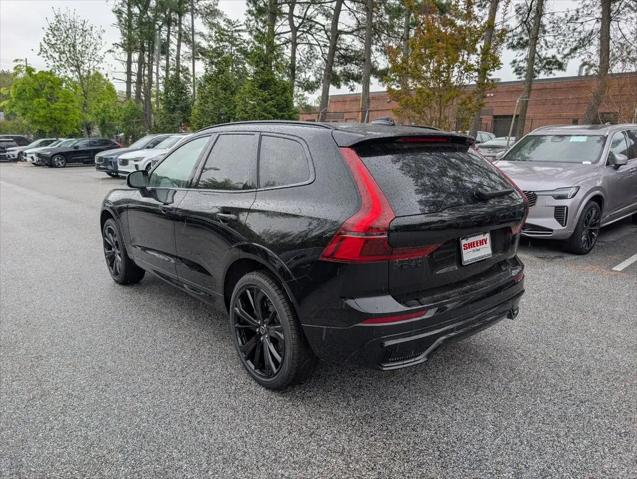 2026 Volvo XC60 B5 Ultra Black Edition