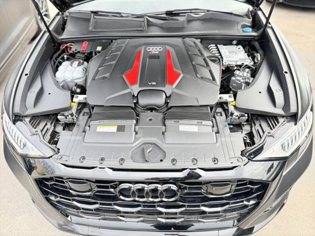 2024 Audi RS Q8 TFSI quattro Tiptronic