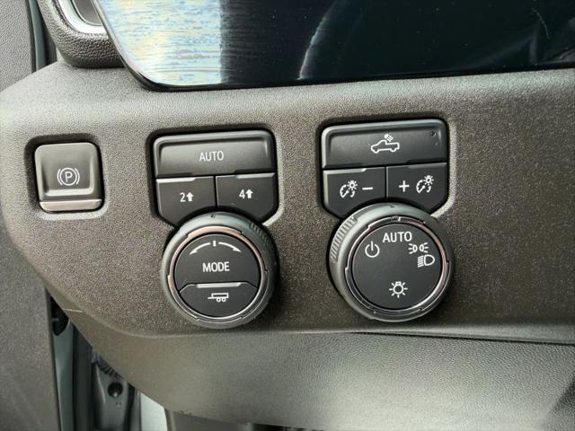 2024 Chevrolet Silverado 1500 4WD Crew Cab Short Bed LT with 2FL