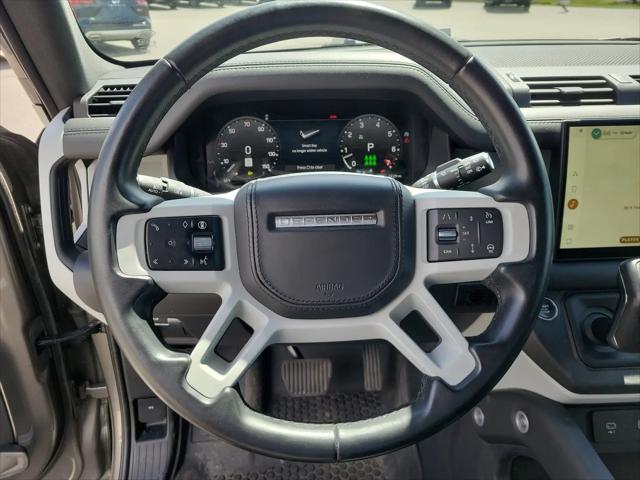 2024 Land Rover Defender 130 P400 X-Dynamic SE