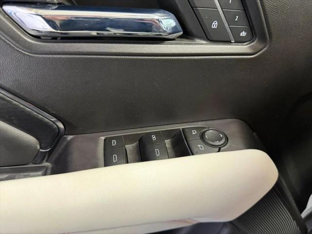 2023 GMC Canyon 4WD Crew Cab Short Box AT4X