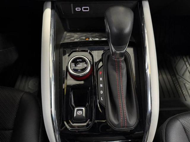 2023 GMC Canyon 4WD Crew Cab Short Box AT4X