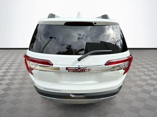 2023 GMC Acadia FWD SLT