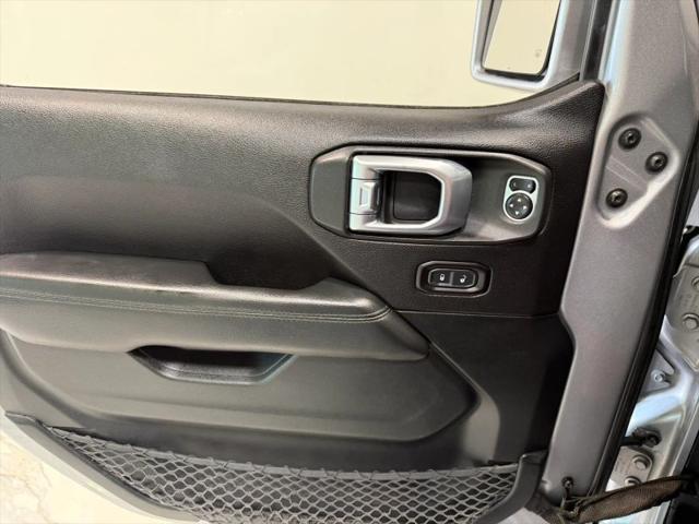 2019 Jeep Wrangler Unlimited Sahara Altitude 4x4