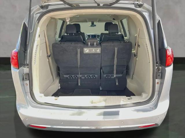 2020 Chrysler Pacifica Touring L