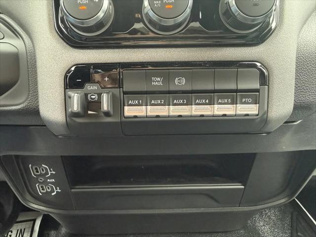 2026 Ram 3500 Tradesman/Big Horn