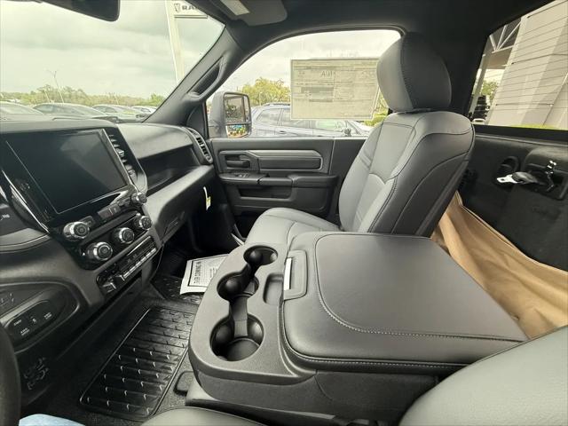 2026 Ram 3500 Tradesman/Big Horn