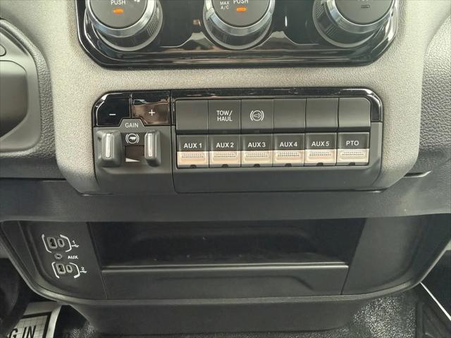 2026 Ram 3500 Tradesman/Big Horn
