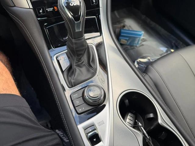 2017 INFINITI Q60 3.0t Premium