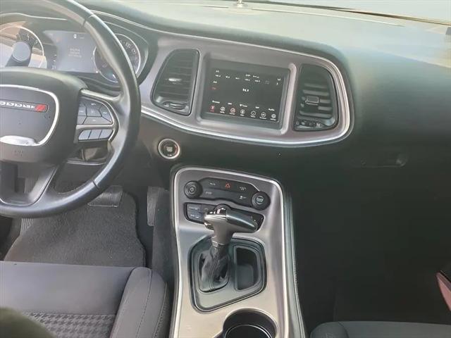 2019 Dodge Challenger SXT AWD