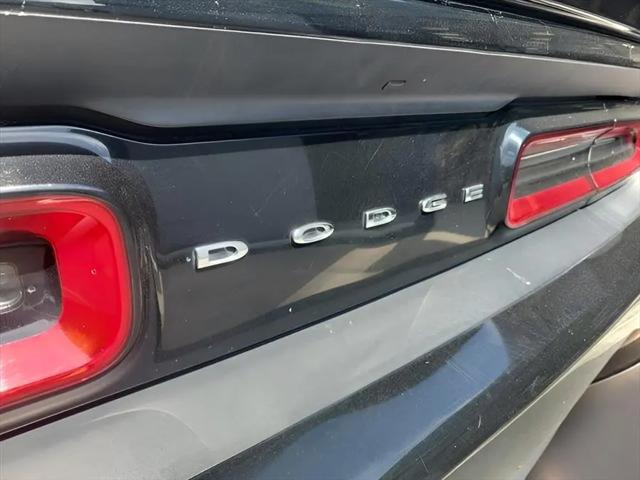 2019 Dodge Challenger SXT AWD