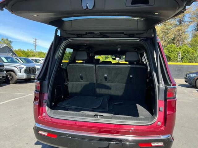 2024 Jeep Wagoneer Series III 4x4